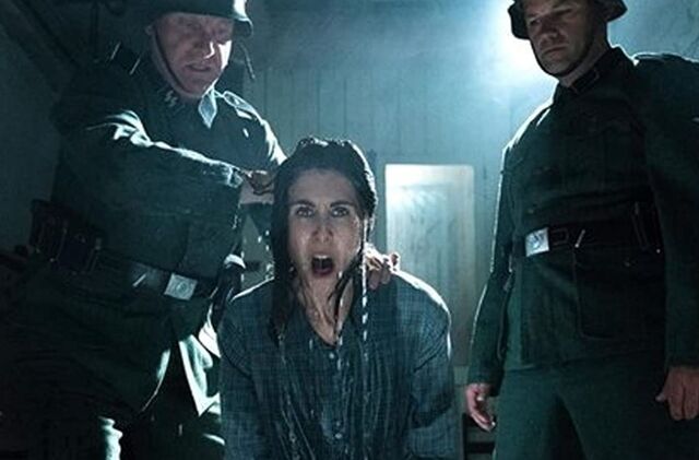 Sarah Megan Thomas em 'As Espias de Churchill' da Netflix.