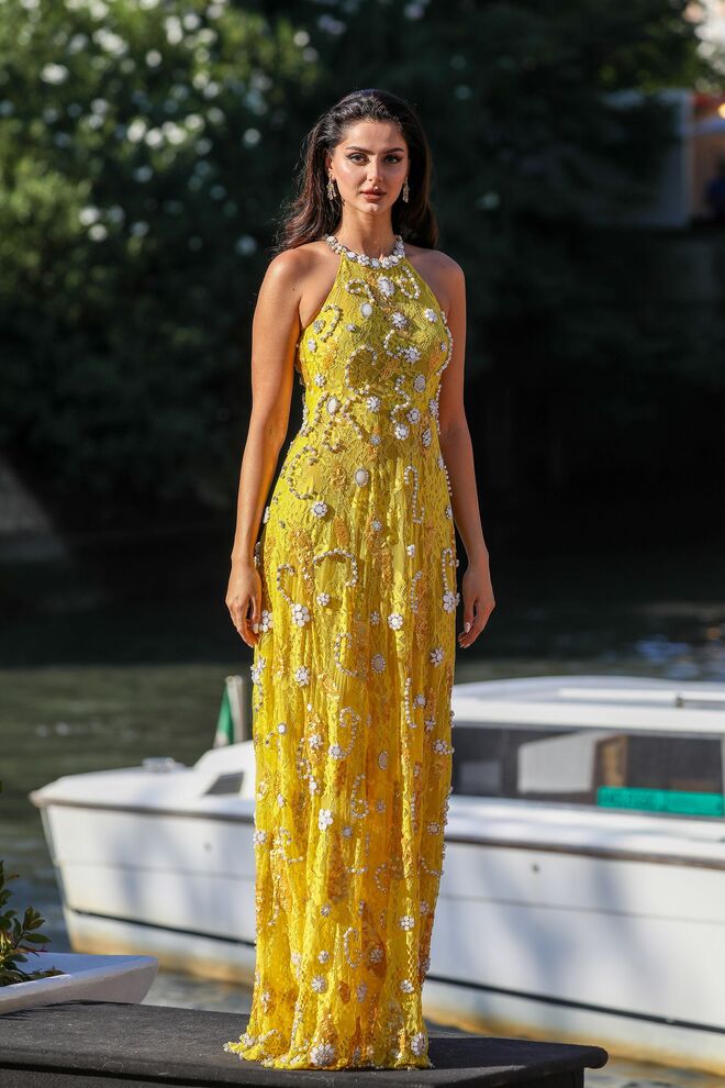 Mahlagha Jaberi na chegada do sexto dia do 78º Festival Internacional de Cinema de Veneza, em Itália.