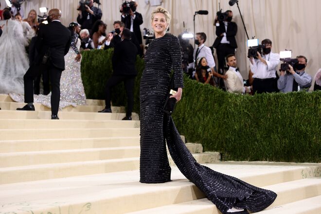 Sharon Stone em Thom Browne.