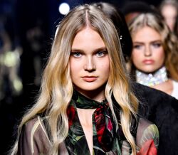 Leopardo, flores e camuflagem. O glamour da Dolce & Gabbana em Milão