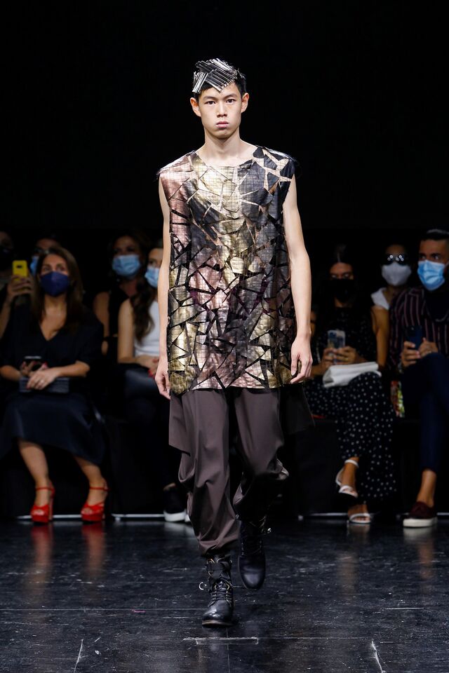Desfile de Valentim Quaresma, ModaLisboa 2021.