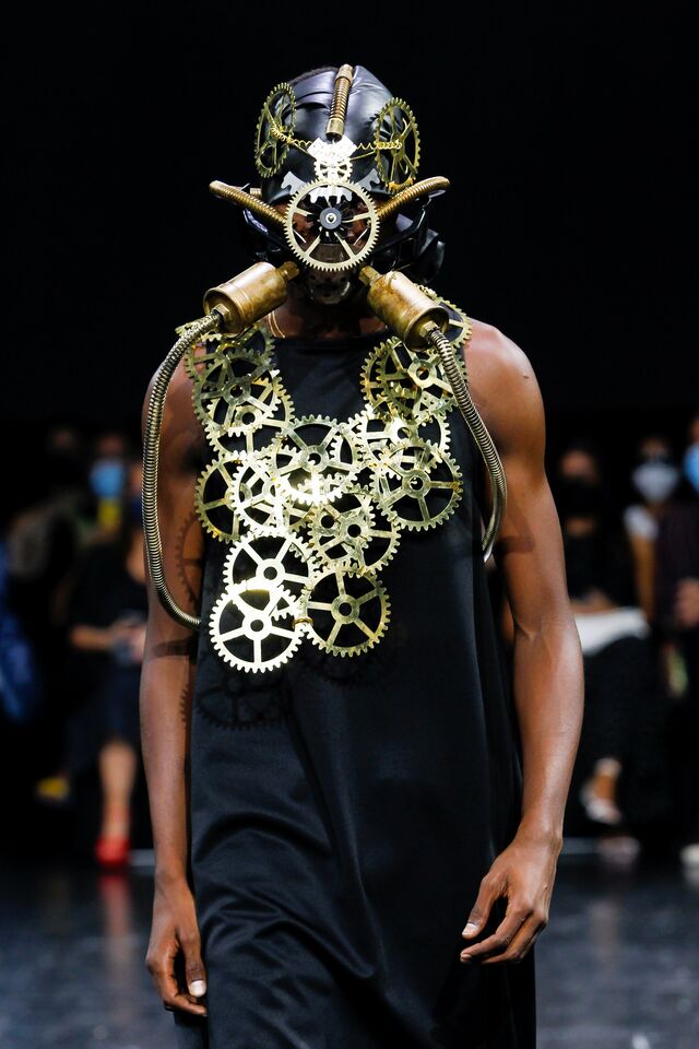 Desfile de Valentim Quaresma, ModaLisboa 2021.