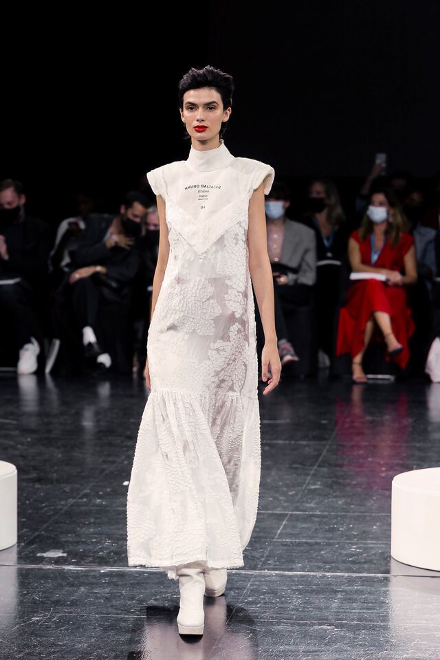Desfile de Nuno Baltazar, ModaLisboa 2021.