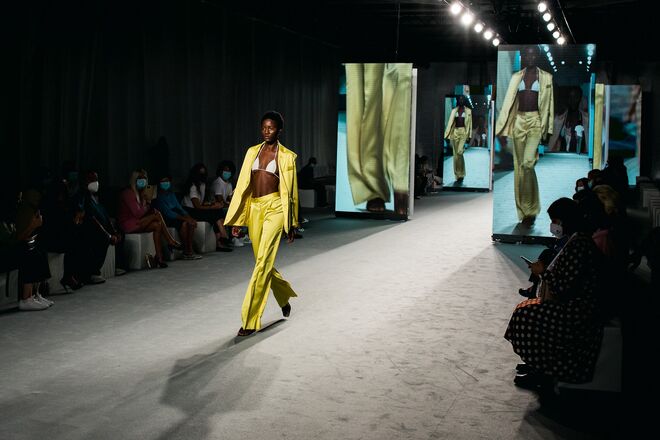 Coleção 'Filomena', de Nuno Miguel Ramos, no Portugal Fashion 2021.
