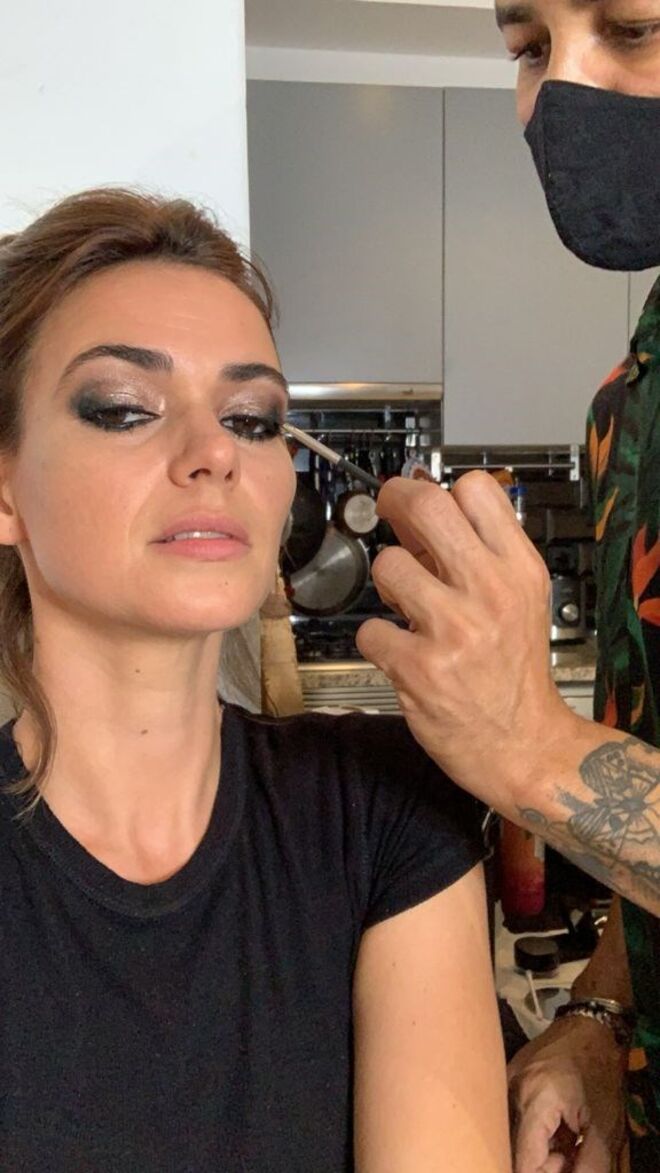 Acompanhe Joana Santos nos preparativos e durante a gala desta noite