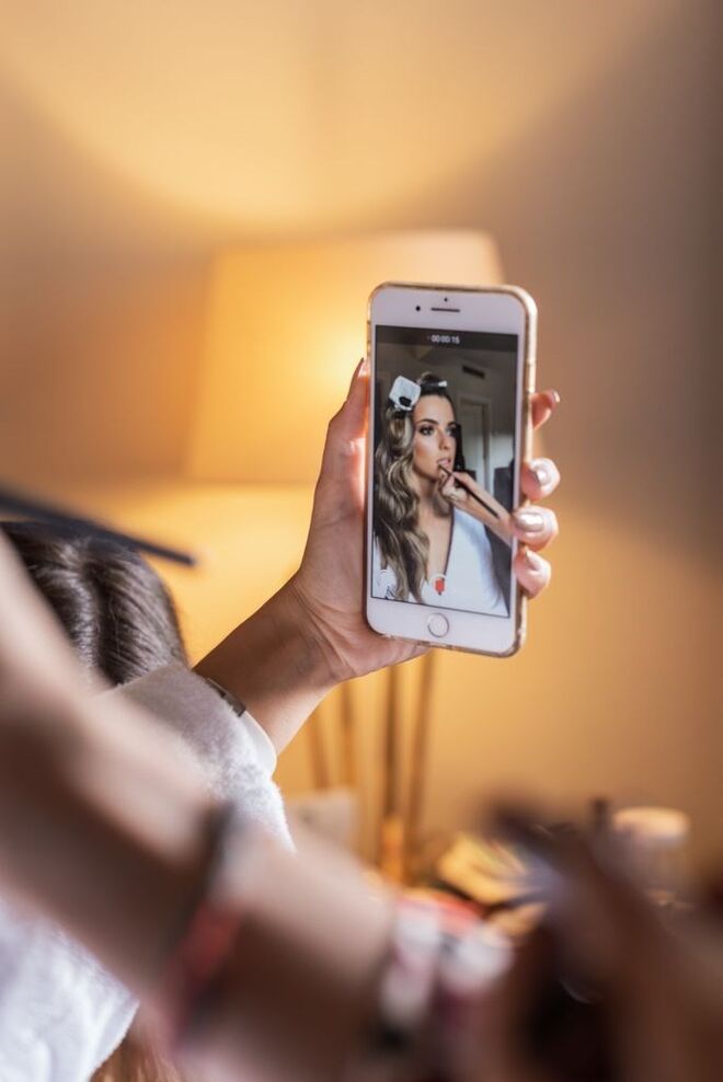 Acompanhe Joana Aguiar nos preparativos e durante a gala desta noite