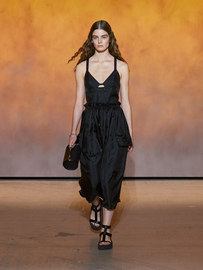 Desfile Primavera/Verão 2022 da Hermès.