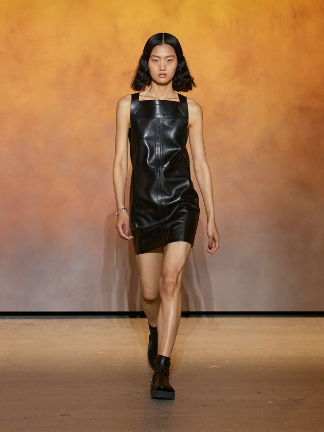 Desfile Primavera/Verão 2022 da Hermès.