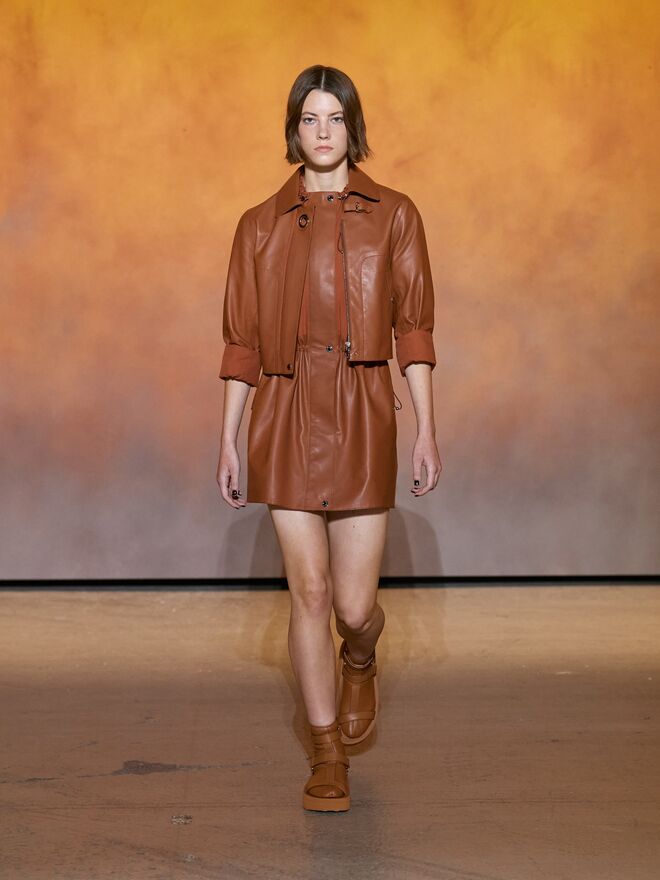 Desfile Primavera/Verão 2022 da Hermès.