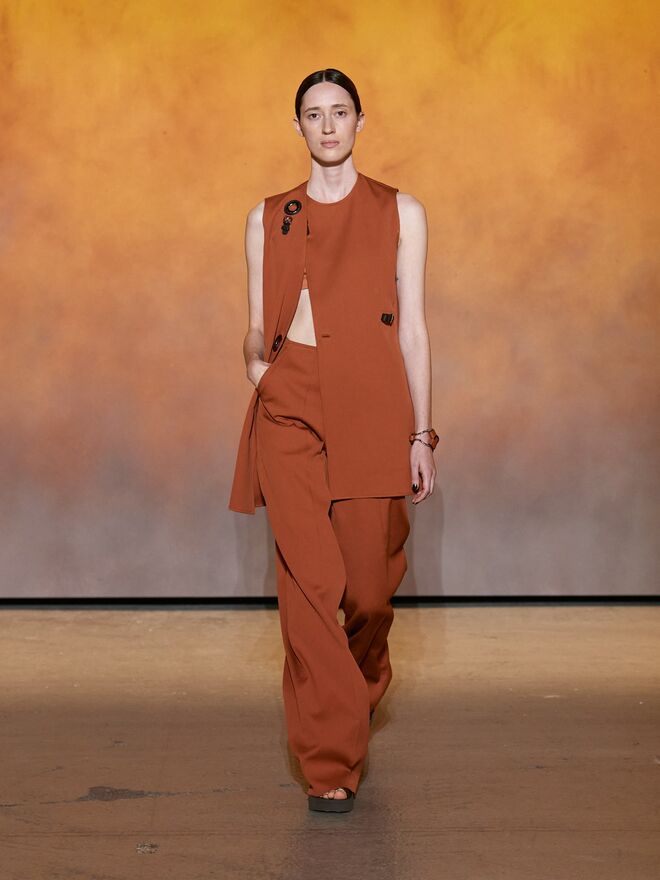 Desfile Primavera/Verão 2022 da Hermès.