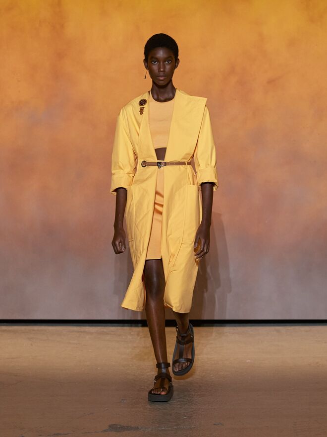 Desfile Primavera/Verão 2022 da Hermès.