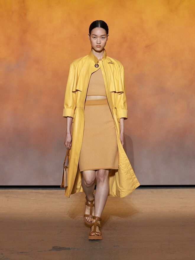 Desfile Primavera/Verão 2022 da Hermès.