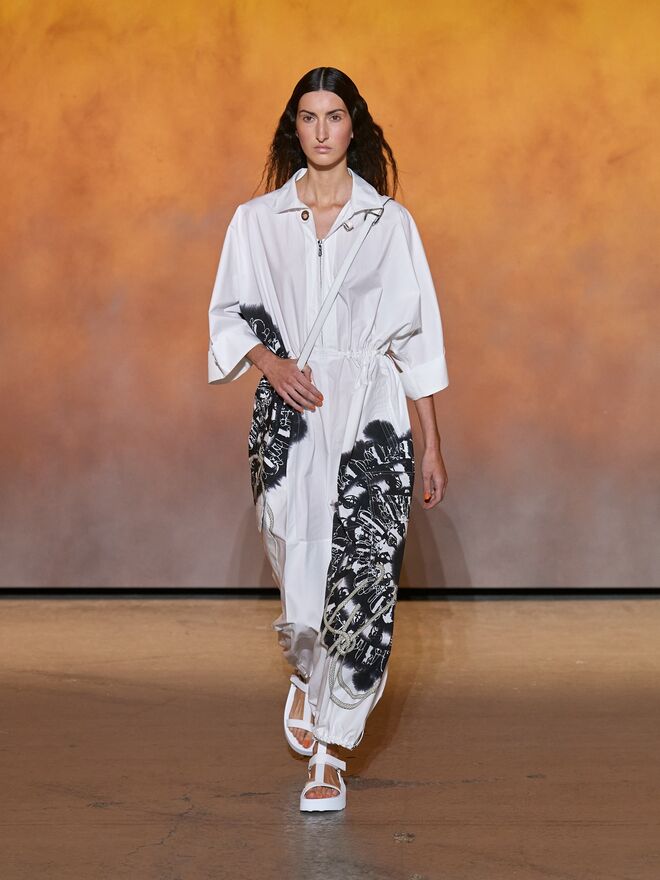 Desfile Primavera/Verão 2022 da Hermès.