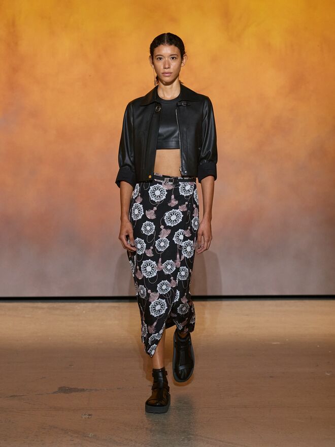 Desfile Primavera/Verão 2022 da Hermès.
