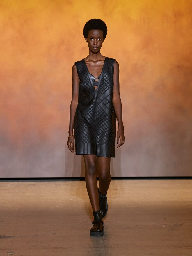Desfile Primavera/Verão 2022 da Hermès.