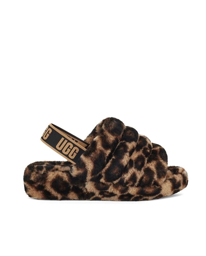 Slides Fluff Yeah em pelucia, €129, UGG