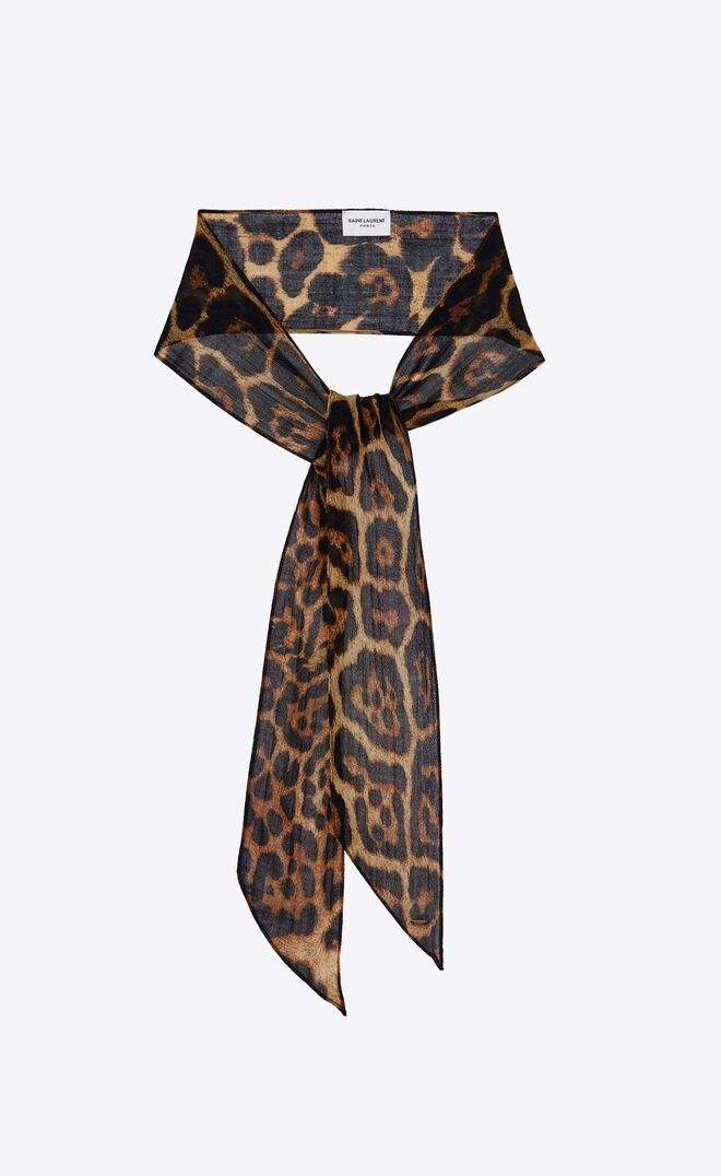 Lavallière em chiffon, €195, Saint Laurent