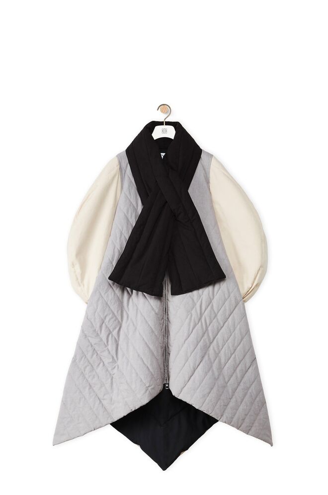 Vestido em algodão, €3200, Loewe