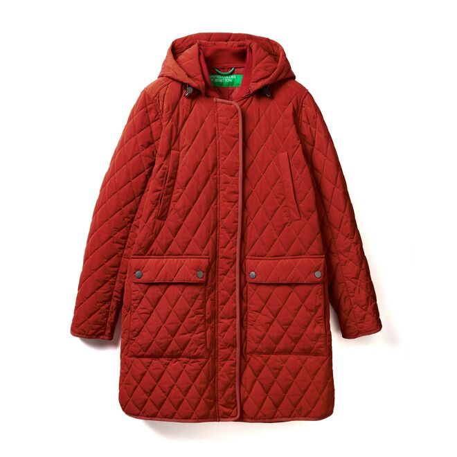 Casaco em nylon e algodão, €159, Benetton