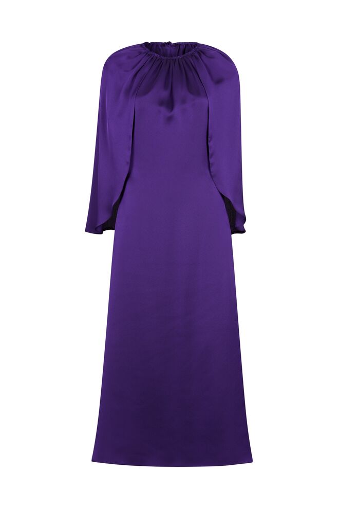 Vestido em seda, €730, Diogo Miranda