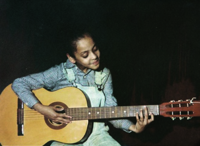 Mariza na Mouraria, Lisboa, em 1983