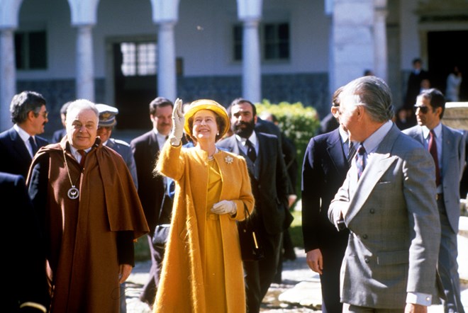 Isabel II durante a visita oficial a Portugal, em março de 1985