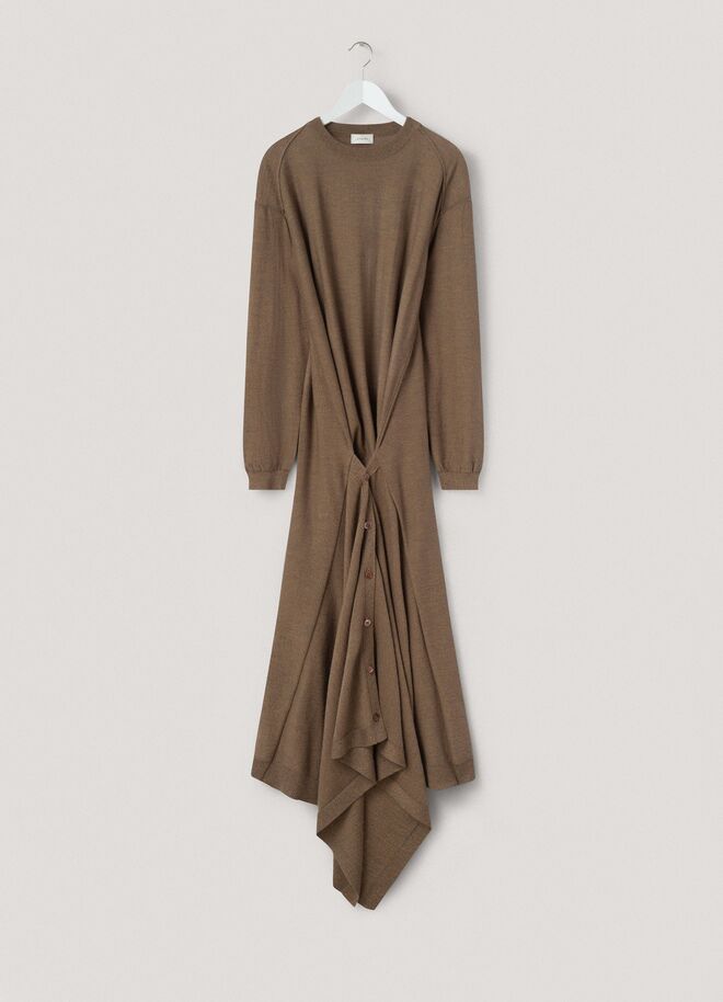 Vestido lã merino, €480, Lemaire