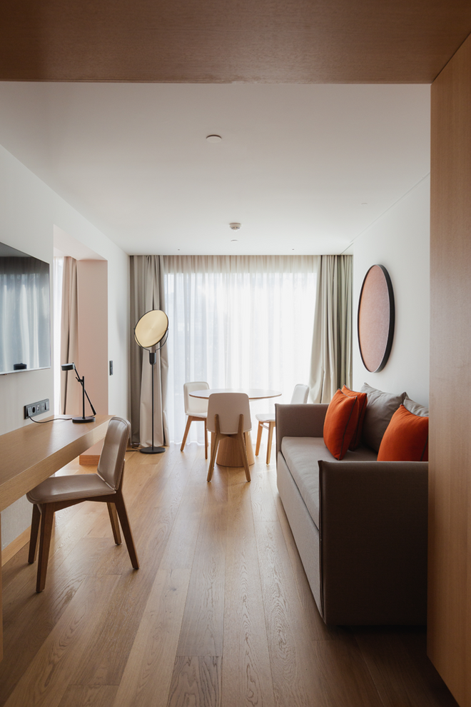 Hotel Lumen.