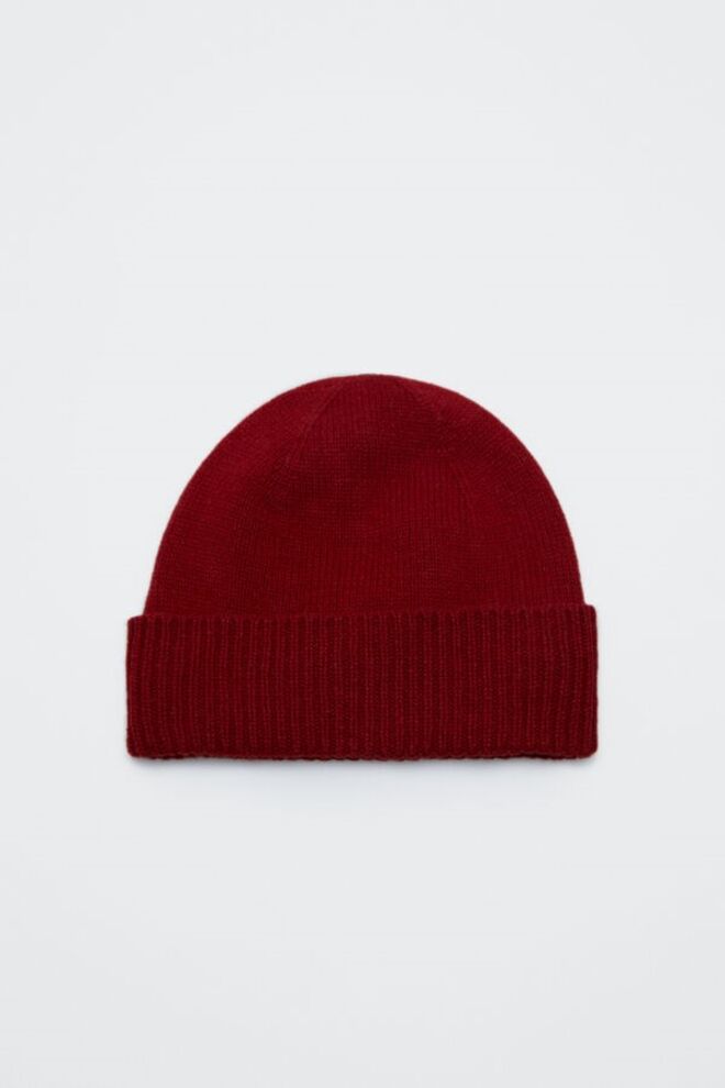 Pai - Gorro, €29,99, Cortefiel