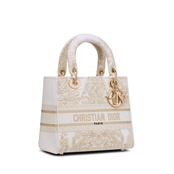 Mãe - Carteira Medium Lady D-Lite, €3,700, Christian Dior