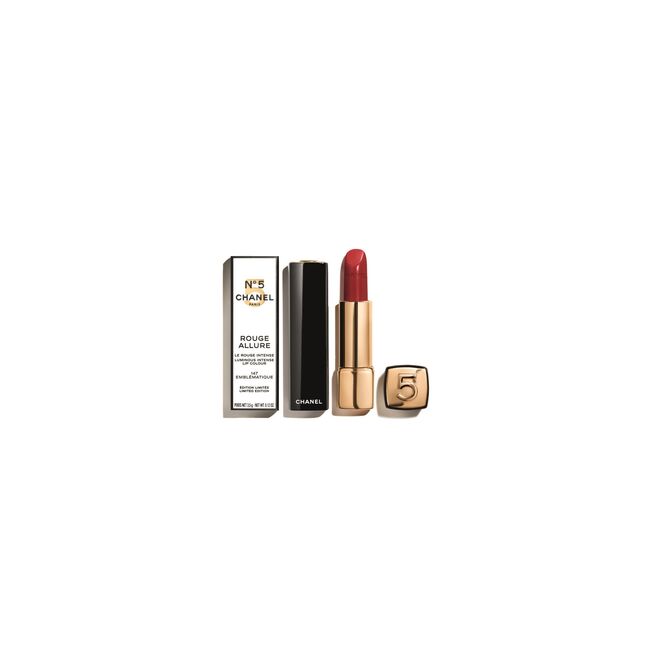 Namorada - Batom Rouge Allure 99 Pirate, €38, Chanel