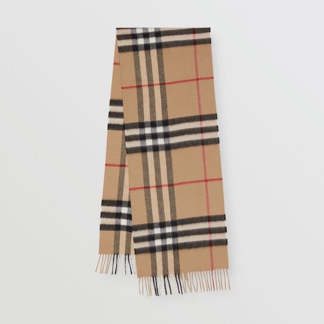 Pai- Cachecol em caxemira, €420, Burberry