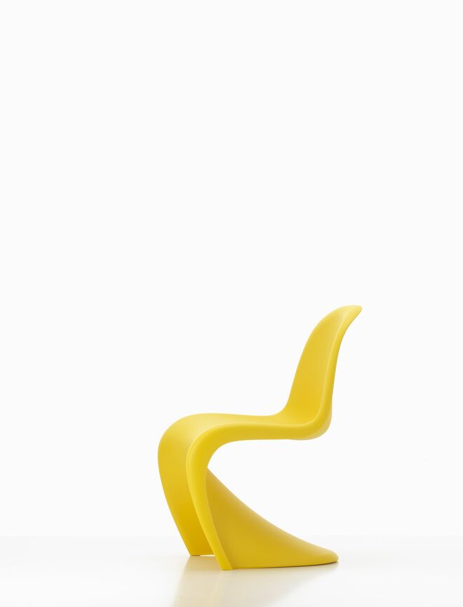 Filhos - Cadeira Panton Junior, €188, Vitra.