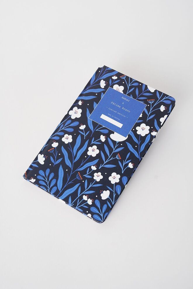 Mãe - Caderno edição limitada, €12, Ambar x Fátima Bravo.