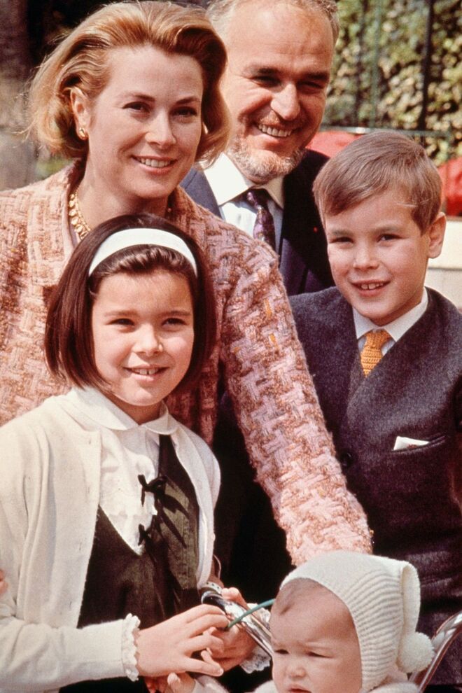 Grace Kelly, princesa de Mónaco, Rainier III, príncipe de Mónaco, Carolina do Mónaco e Alberto II de Mónaco