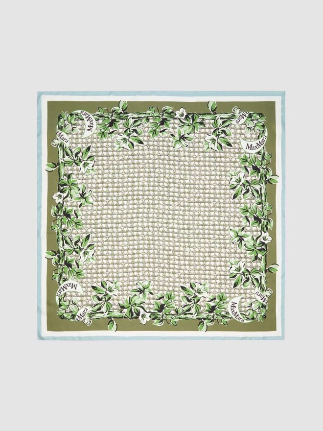 Lenço em seda, €199, Max Mara