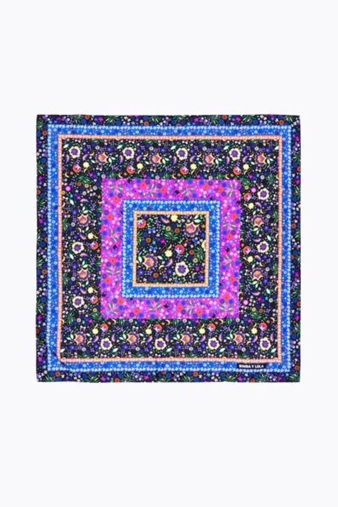 Lenço, €33, Bimba y Lola