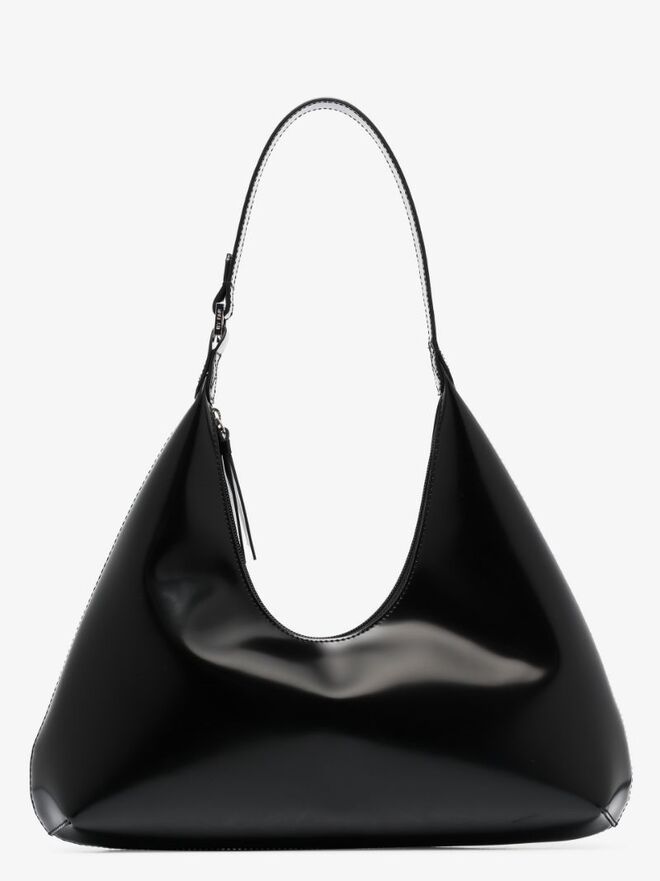 Carteira Amber em pele, €570, By Far em Brownsfashion.com