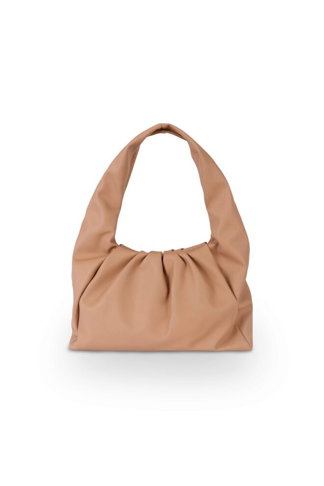 Carteira em pele, €15.99, Cortefiel