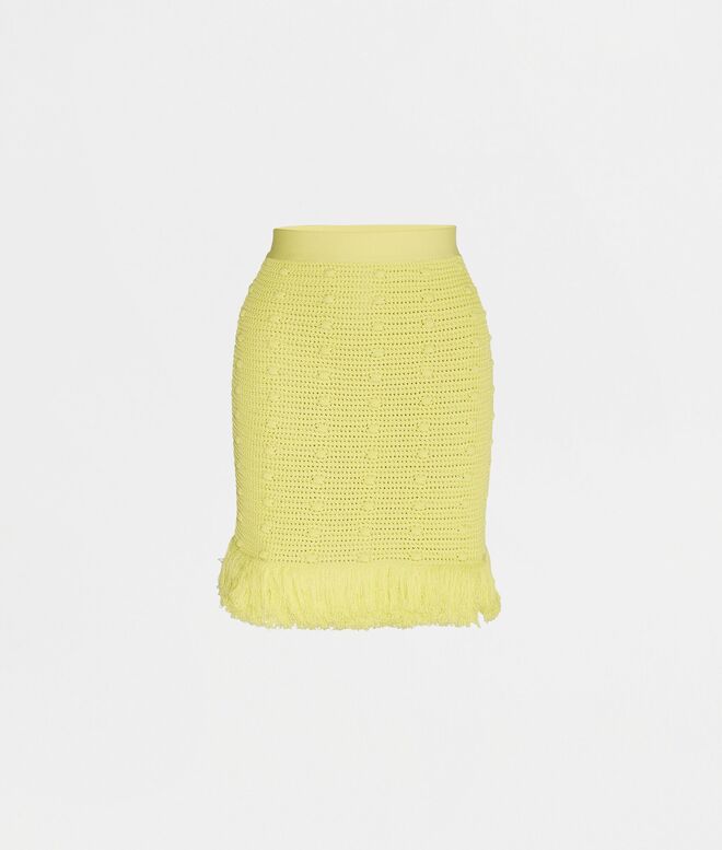 em macramé de algodão, €950, Bottega Veneta