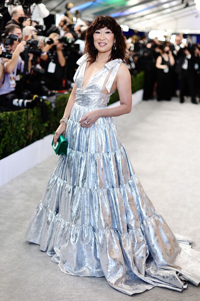 Sandra Oh em Carolina Herrera