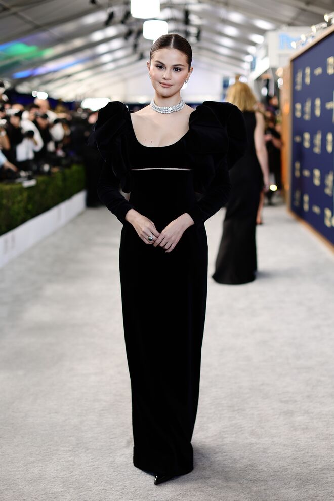 Selena Gomez em Oscar de la Renta