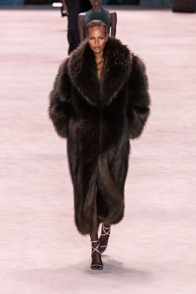 Saint Laurent Outono/Inverno 2022-23