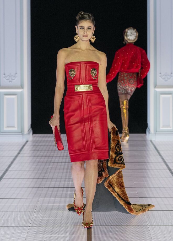 Moschino Outono 2022 Ready-to-Wear