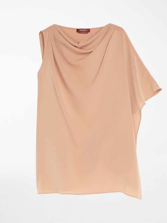 Top em crepe, €275, Max Mara