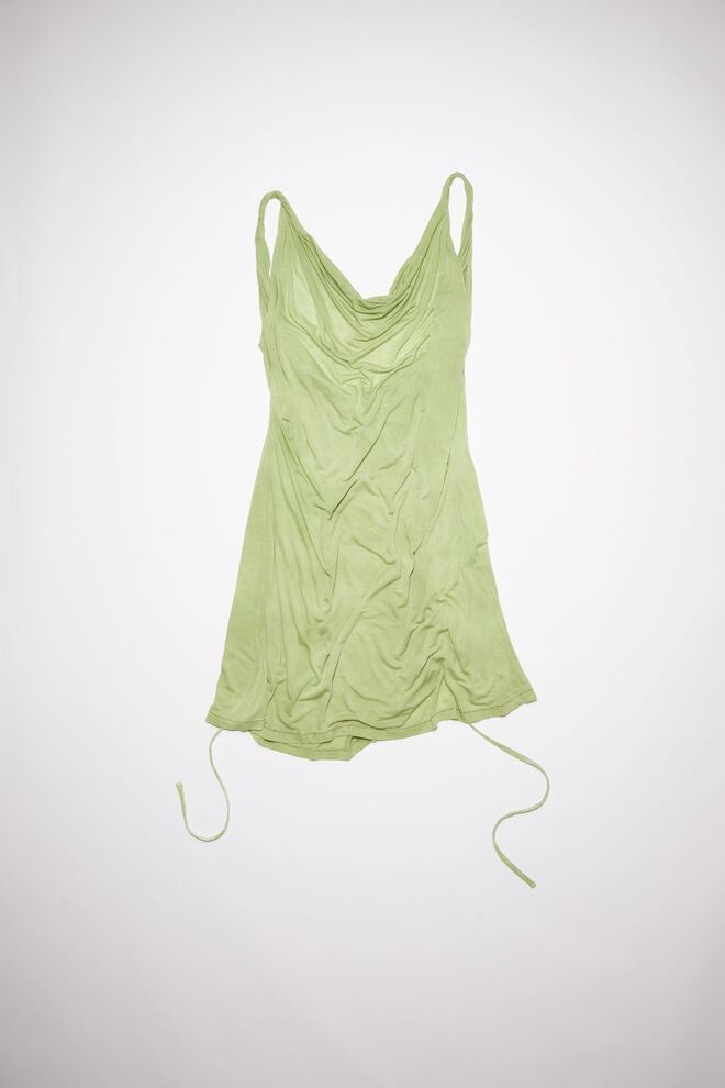 Top em algodão, €290, Acne Studios