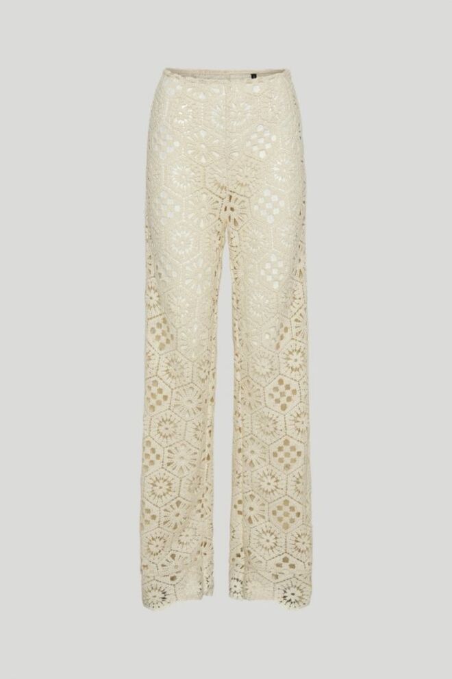 Calças em macramé, €272,40, Rotate Birger Christensen