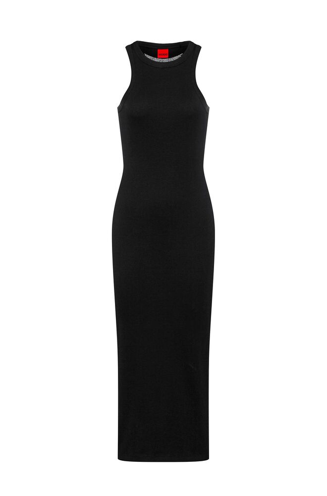 Vestido em malha, €343,75, Boss