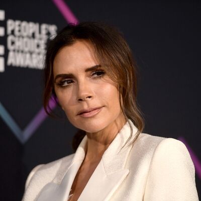 O vestido deslumbrante que Victoria Beckham usou no casamento do filho