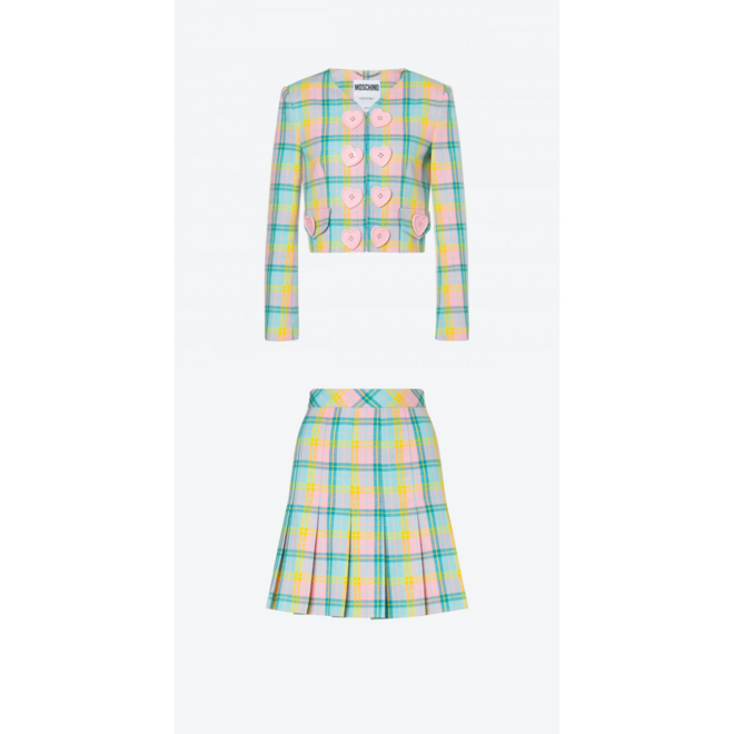 Casaco e saia em lã, €1100 e €550, Moschino